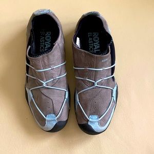 Royal Elastics Suede Sports Shoes